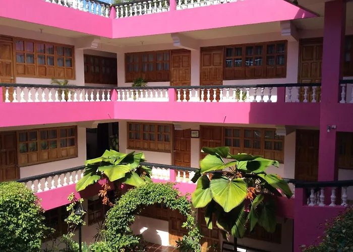 Hotel Michelle