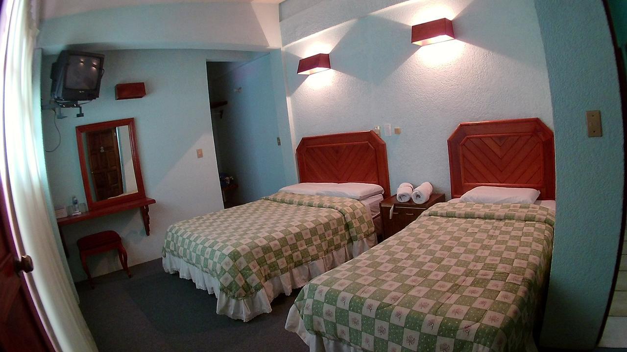 Hotel Michelle